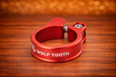 WOLF TOOTH sedlová objímka 34.9mm červená WOLF TOOTH sedlová objímka 34.9mm červená