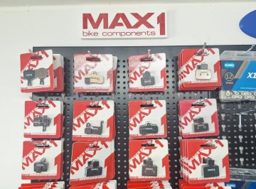 🛠️ Jak vybrat správné brzdové destičky