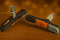 Brzdová botka závit MAX1 Sport 72 mm 3-barevná