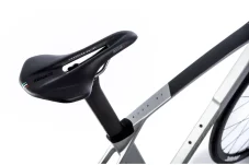 APACHE Gila RS3 stříbrná 28" kolo