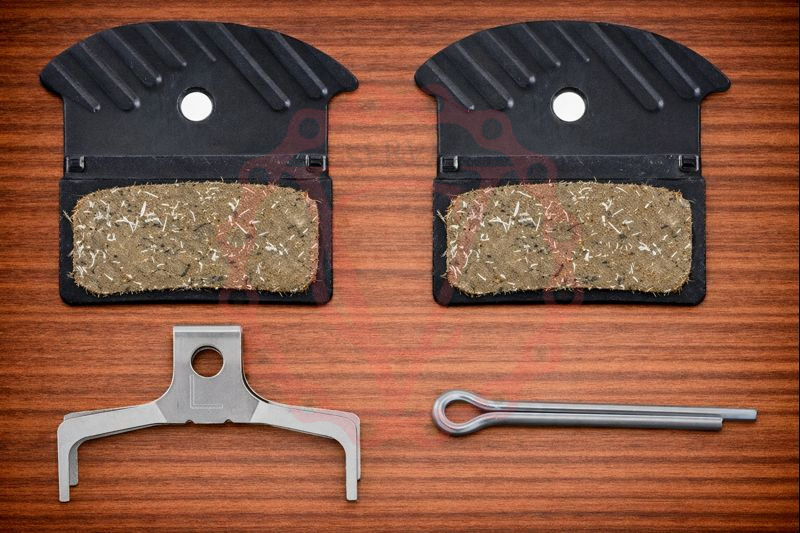 Brzdové destičky SHIMANO J05A polymer, s chladiči