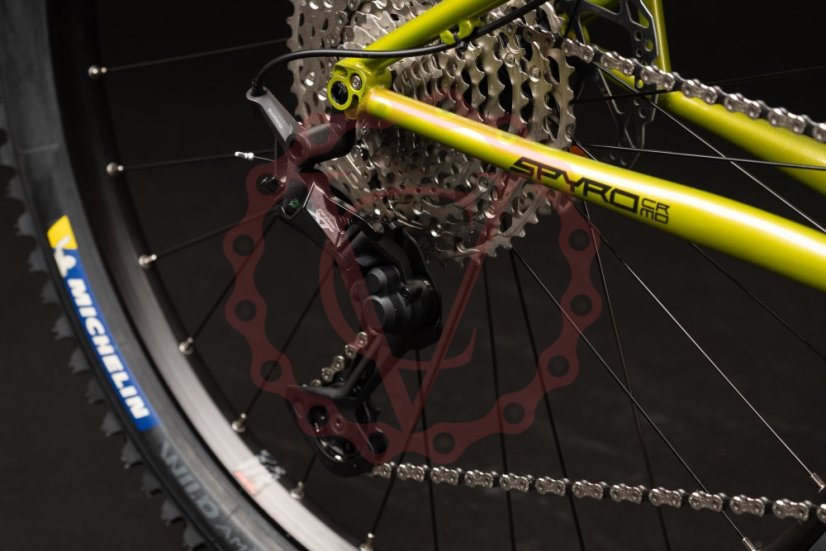 Qayron Spyro CrMo Q Black/Limetal