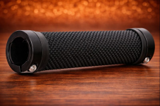 Gripy MAX1 Double Lock černé